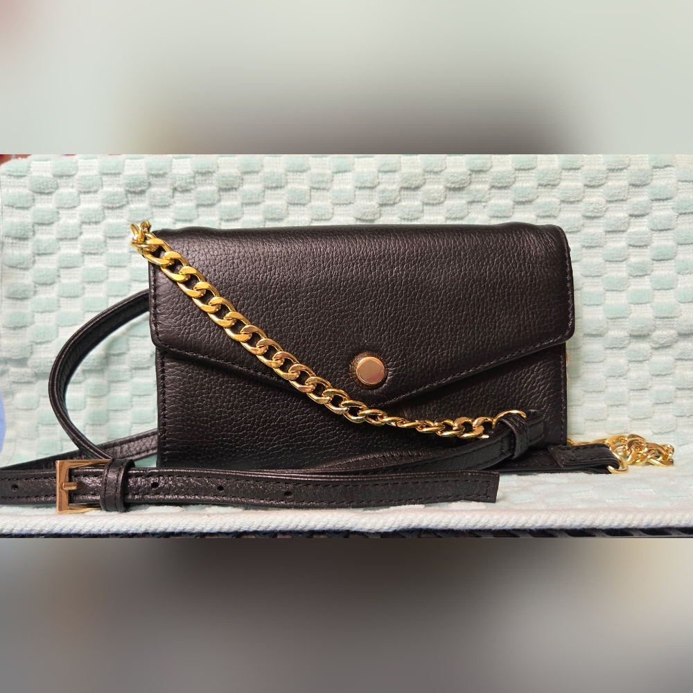 Stella & Max Black Crossbody with 25" Adjustable Gold Chain